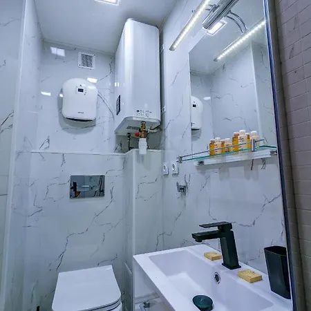 1 Min To The - Kitchen - Tramway - Air Conditioner - Wifi - Promenade Des 아파트 *